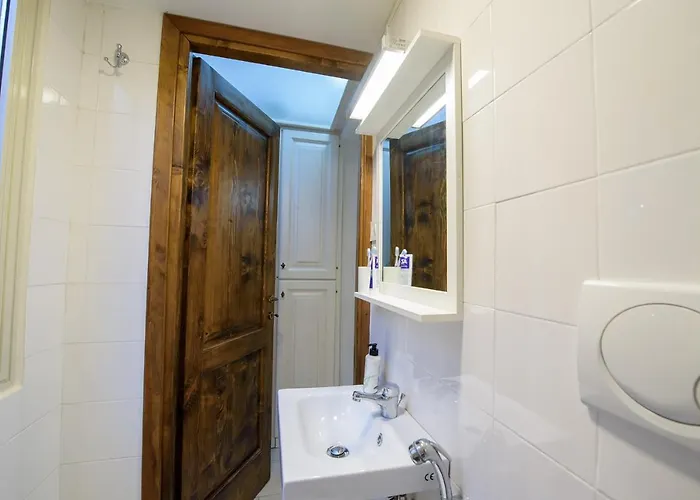 New Navona Elegant *